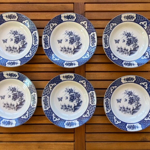 Imari Blossom 8" Rim Bowl – Blue Floral Butterfly, China, EUC, Discontinued - Picture 9 of 9